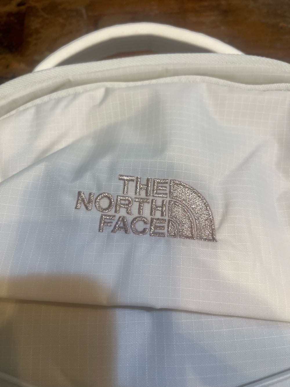 NWT North Face Borealis Luxe Backpack
Gardenia White with Burnt Coral Metallic - Picture 4 of 11